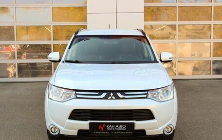 Mitsubishi Outlander III рестайлинг 3, 2013 год, 1 426 000 рублей, 5 фотография