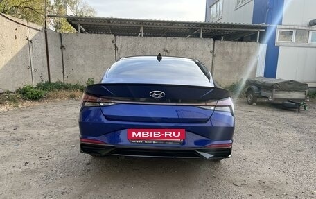 Hyundai Elantra, 2020 год, 2 499 999 рублей, 7 фотография