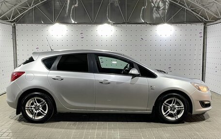 Opel Astra J, 2014 год, 860 000 рублей, 9 фотография