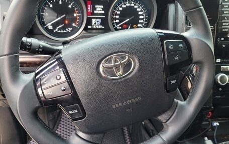 Toyota Land Cruiser 200, 2015 год, 5 800 000 рублей, 11 фотография