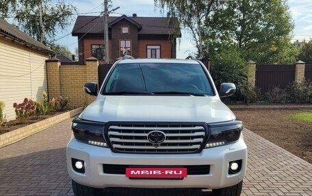 Toyota Land Cruiser 200, 2015 год, 5 800 000 рублей, 6 фотография