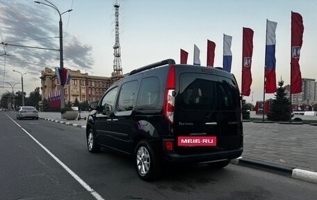 Renault Kangoo II рестайлинг, 2019 год, 1 799 000 рублей, 3 фотография