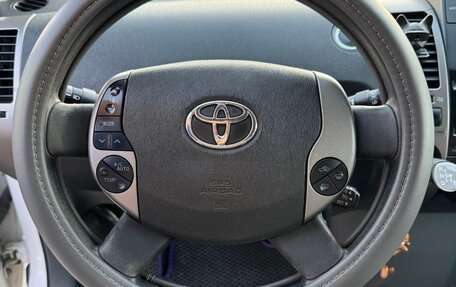 Toyota Prius, 2006 год, 890 000 рублей, 12 фотография