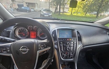 Opel Astra J, 2013 год, 885 000 рублей, 7 фотография