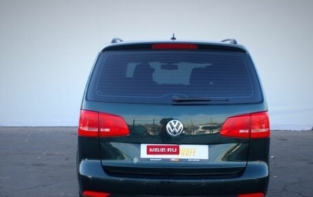 Volkswagen Touran III, 2011 год, 970 000 рублей, 6 фотография