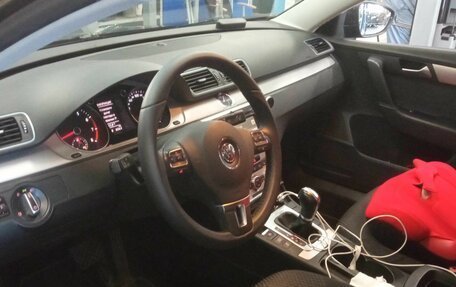 Volkswagen Passat B7, 2012 год, 962 000 рублей, 5 фотография