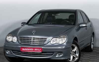 Mercedes-Benz C-Класс, 2004 год, 715 000 рублей, 1 фотография