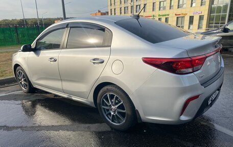 KIA Rio IV, 2018 год, 1 450 000 рублей, 2 фотография