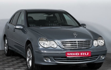 Mercedes-Benz C-Класс, 2004 год, 715 000 рублей, 3 фотография