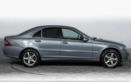 Mercedes-Benz C-Класс, 2004 год, 715 000 рублей, 4 фотография