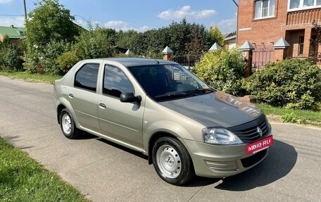 Renault Logan I, 2010 год, 300 000 рублей, 3 фотография