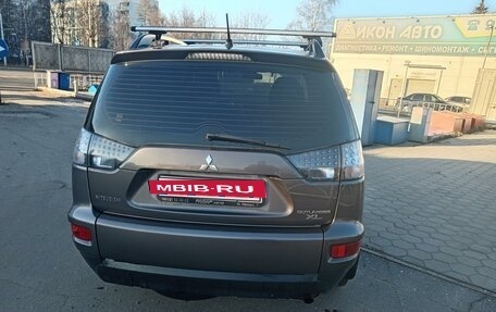 Mitsubishi Outlander III рестайлинг 3, 2010 год, 1 280 000 рублей, 5 фотография