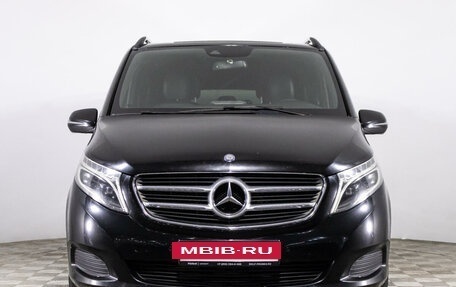 Mercedes-Benz V-Класс, 2017 год, 6 650 000 рублей, 2 фотография