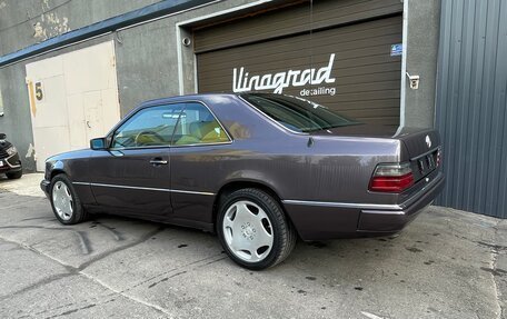 Mercedes-Benz W124, 1993 год, 550 000 рублей, 2 фотография