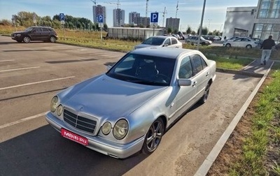 Mercedes-Benz E-Класс, 1997 год, 270 000 рублей, 1 фотография