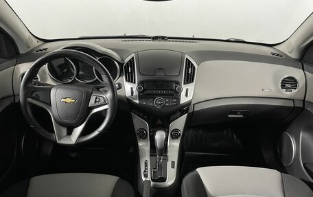 Chevrolet Cruze II, 2013 год, 950 000 рублей, 7 фотография