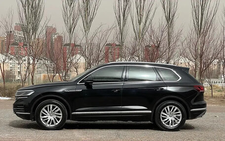 Volkswagen Touareg III, 2021 год, 5 245 000 рублей, 6 фотография