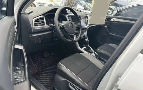 Volkswagen T-Roc I, 2021 год, 1 655 000 рублей, 7 фотография