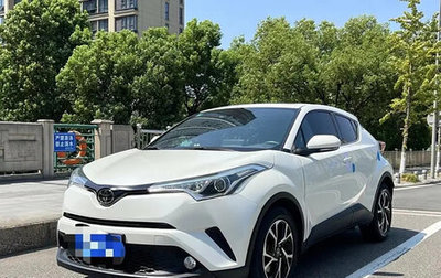 Toyota C-HR I рестайлинг, 2020 год, 2 000 000 рублей, 1 фотография