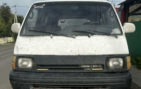 Toyota HiAce H100, 1991 год, 290 000 рублей, 4 фотография