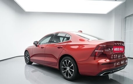 Volvo S60 III, 2020 год, 3 100 000 рублей, 4 фотография