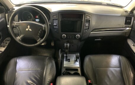 Mitsubishi Pajero IV, 2008 год, 1 600 000 рублей, 8 фотография