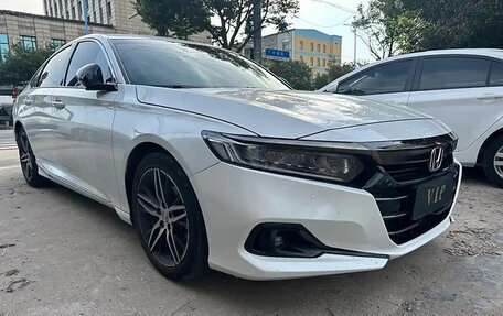 Honda Accord IX рестайлинг, 2022 год, 1 700 000 рублей, 2 фотография