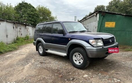 Toyota Land Cruiser Prado 90 рестайлинг, 1998 год, 1 750 000 рублей, 2 фотография