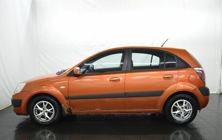 KIA Rio II, 2006 год, 400 000 рублей, 8 фотография