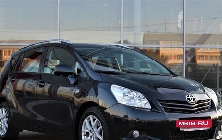 Toyota Verso I, 2012 год, 1 245 000 рублей, 2 фотография