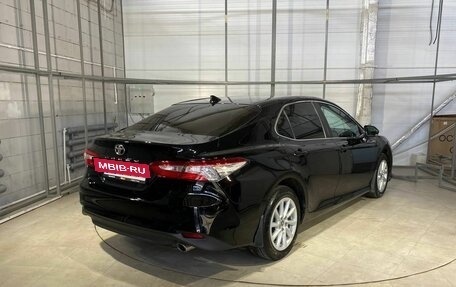 Toyota Camry, 2021 год, 3 100 000 рублей, 5 фотография