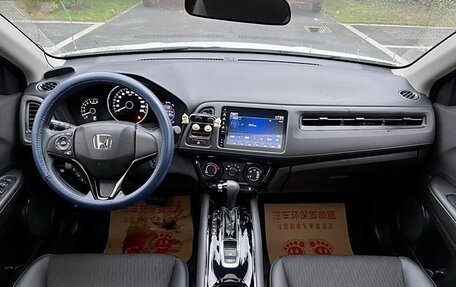 Honda Vezel, 2021 год, 1 450 000 рублей, 9 фотография