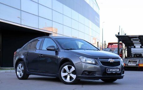 Chevrolet Cruze II, 2011 год, 850 000 рублей, 3 фотография