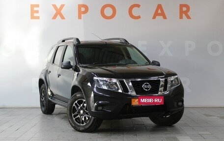 Nissan Terrano III, 2015 год, 1 250 000 рублей, 3 фотография