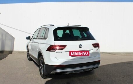 Volkswagen Tiguan II, 2019 год, 2 650 000 рублей, 7 фотография