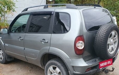 Chevrolet Niva I рестайлинг, 2011 год, 600 000 рублей, 5 фотография