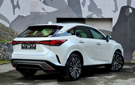 Lexus RX IV рестайлинг, 2024 год, 10 500 000 рублей, 4 фотография