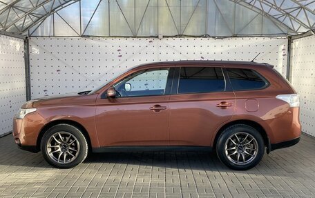 Mitsubishi Outlander III рестайлинг 3, 2012 год, 1 420 000 рублей, 11 фотография