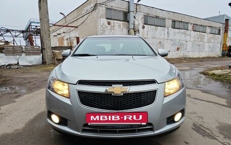 Chevrolet Cruze II, 2012 год, 799 900 рублей, 2 фотография