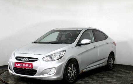 Hyundai Solaris II рестайлинг, 2011 год, 840 000 рублей, 1 фотография