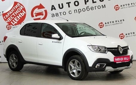 Renault Logan II, 2021 год, 1 389 000 рублей, 2 фотография