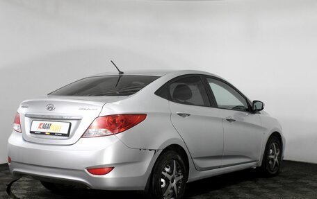 Hyundai Solaris II рестайлинг, 2011 год, 840 000 рублей, 5 фотография