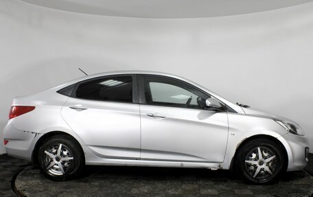 Hyundai Solaris II рестайлинг, 2011 год, 840 000 рублей, 4 фотография