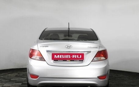 Hyundai Solaris II рестайлинг, 2011 год, 840 000 рублей, 6 фотография