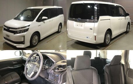 Toyota Voxy III, 2014 год, 1 850 000 рублей, 16 фотография