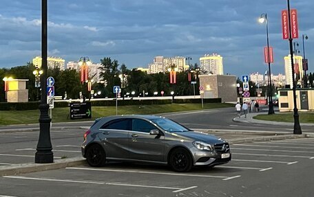 Mercedes-Benz A-Класс, 2015 год, 2 050 000 рублей, 2 фотография