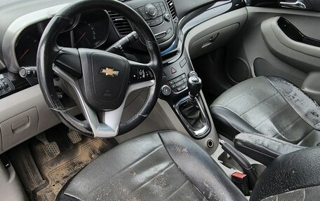 Chevrolet Orlando I, 2013 год, 989 000 рублей, 5 фотография