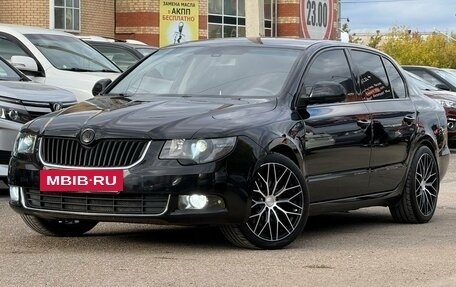 Skoda Superb III рестайлинг, 2011 год, 1 689 000 рублей, 24 фотография