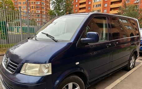 Volkswagen Multivan T5, 2004 год, 1 500 000 рублей, 1 фотография