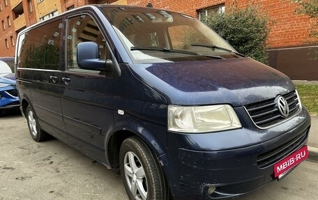 Volkswagen Multivan T5, 2004 год, 1 500 000 рублей, 3 фотография